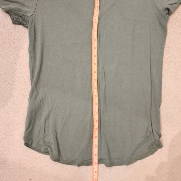 Dynamite v-neck tee shirt - Picture 4 of 5